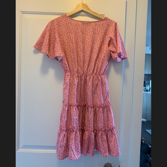 Cute & Ditsy Floral Pink Mini Dress 👗 🥰 - Picture 2 of 2